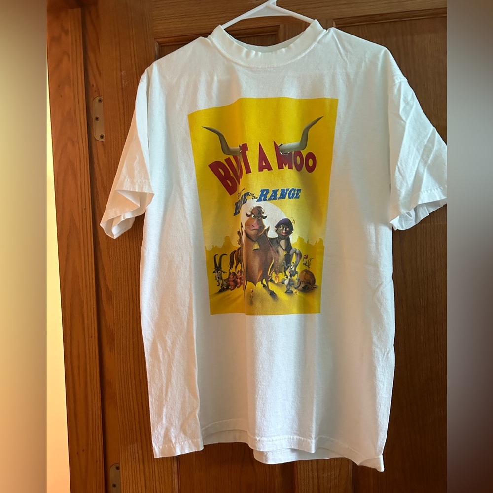 Disney Movie‎ Home on the Range Bust a Moo TShirt Vintage Tee